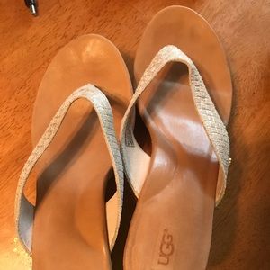 Ugg wedge flip flops size 12